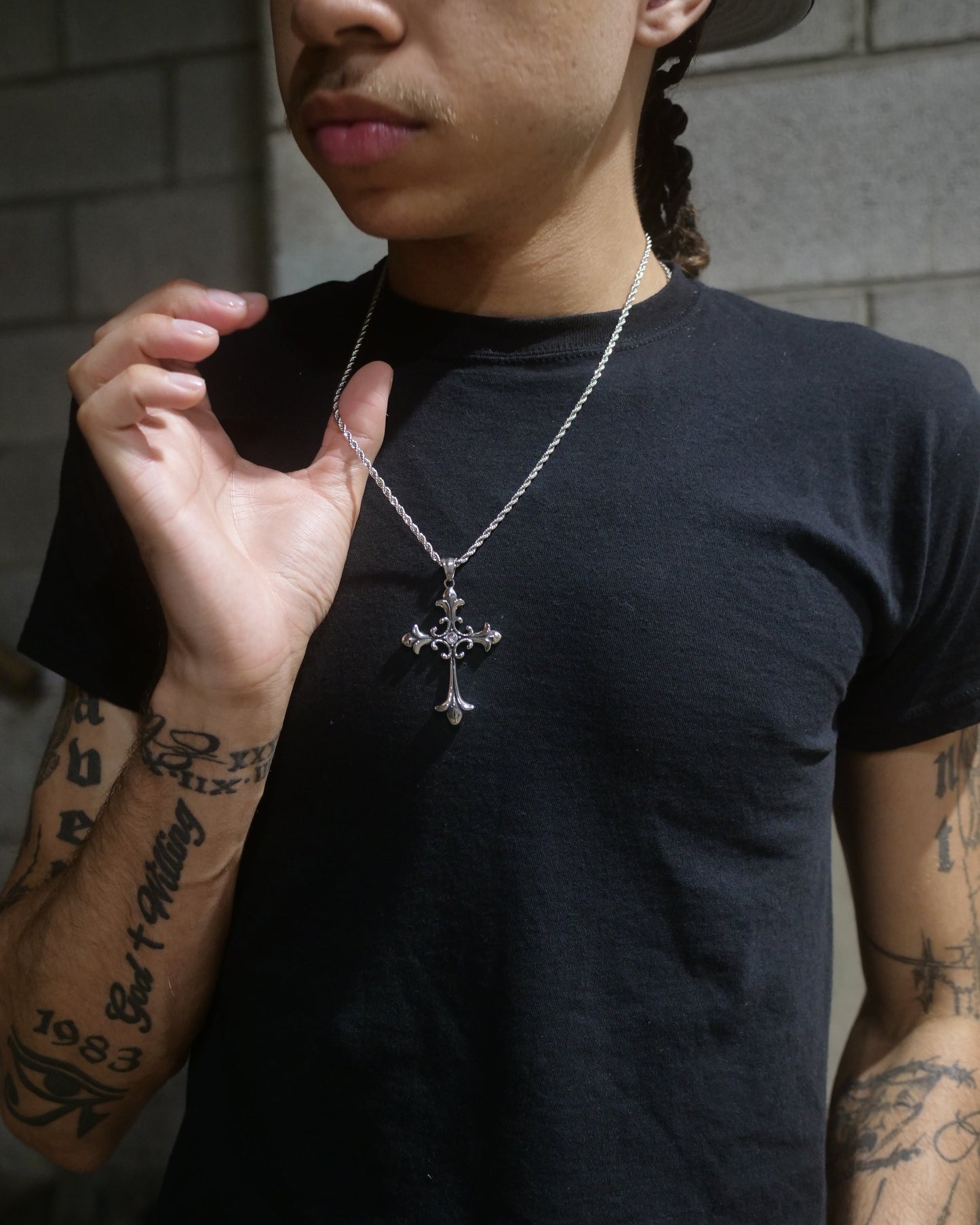Nocturne Cross